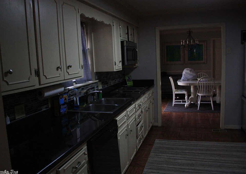 2nd image of 1121 Ronwood Dr