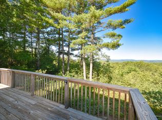 354 Bauneg Beg Hill Rd, North Berwick, ME 03906