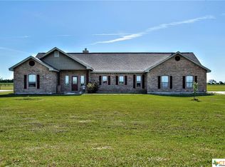 9505 Huber Rd, Seguin, TX 78155