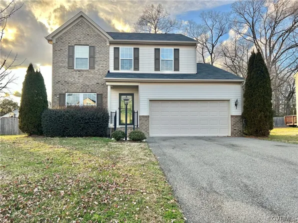 229 Taylor Farm Ln, Sandston, VA 23150