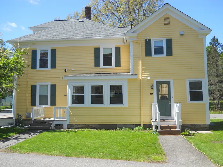 197 Arlington St — Photo 2