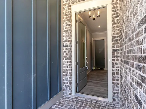 455 Maplewood Dr #49, Roswell, GA 30075