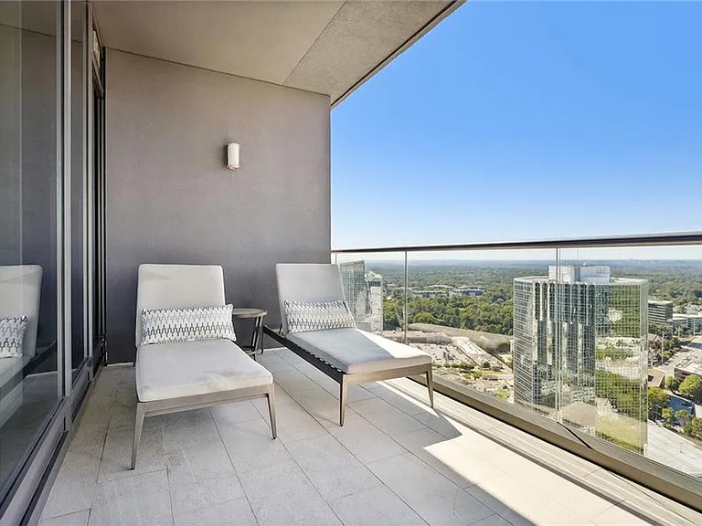3344 Peachtree Rd NE #3202 — Photo 27