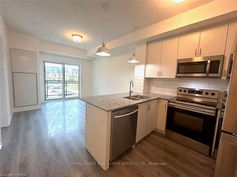 128 Grovewood Cmn #202 — Photo 11