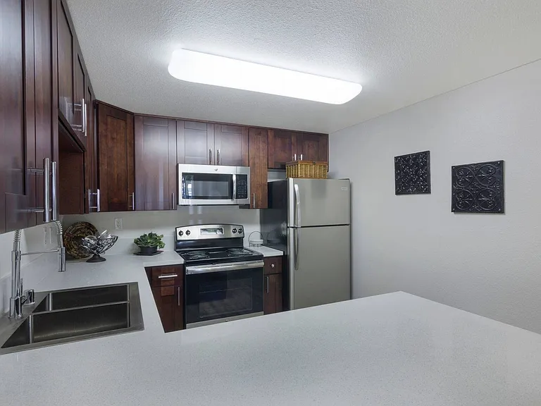 2x1 Kitchen
