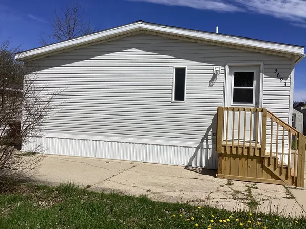 3693 Saint Moritz St NW #127, Grand Rapids, MI 49544