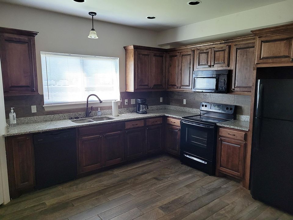 33 W. Thatcher St Apartments Edmond, OK Zillow