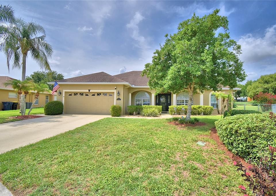 1st image of 112 Waterview Cir
