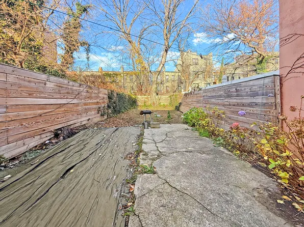 1353 Saint Marks Avenue image 11 of 17