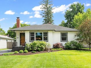 331 7th St, Downers Grove, IL 60515