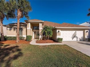 2652 White Cedar Ln, Naples, FL 34109