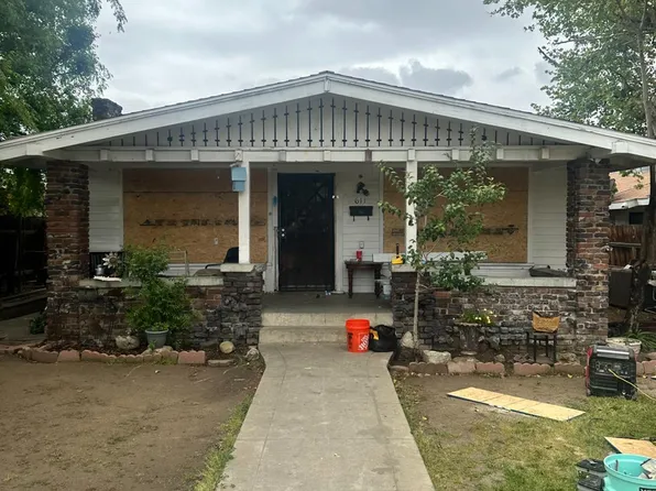 611 Grace St, Bakersfield, CA 93305