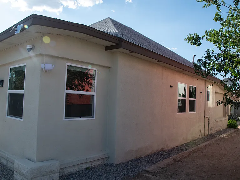 815 E Drachman St — Photo 8