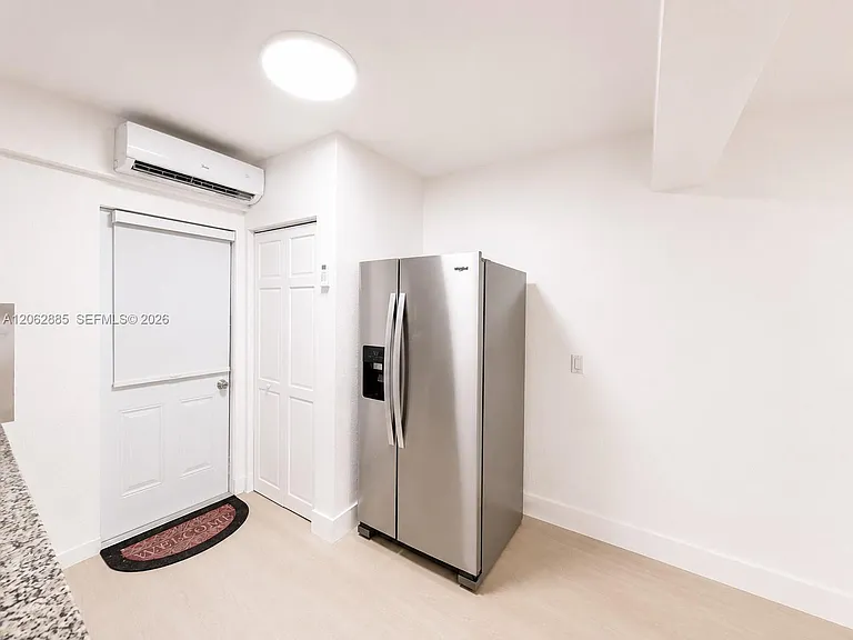 2829 SW 32nd Ct #2 — Photo 14