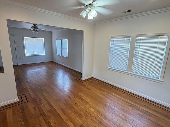 5th image of 918 Royal St