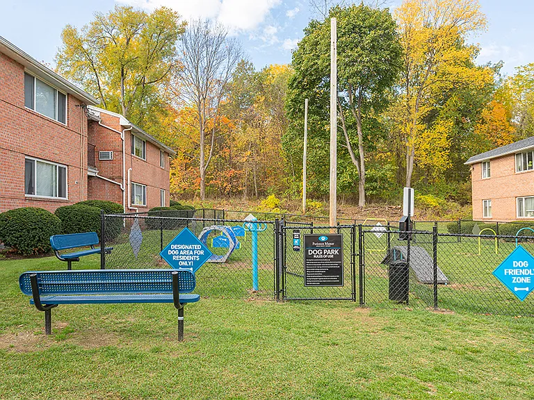Perinton Manor Apartment Homes — Photo 21