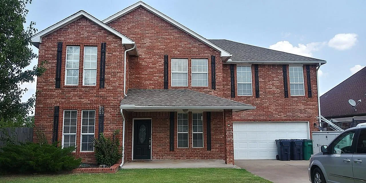 4 bed, 2754 sqft, $2,800 — Photo 4