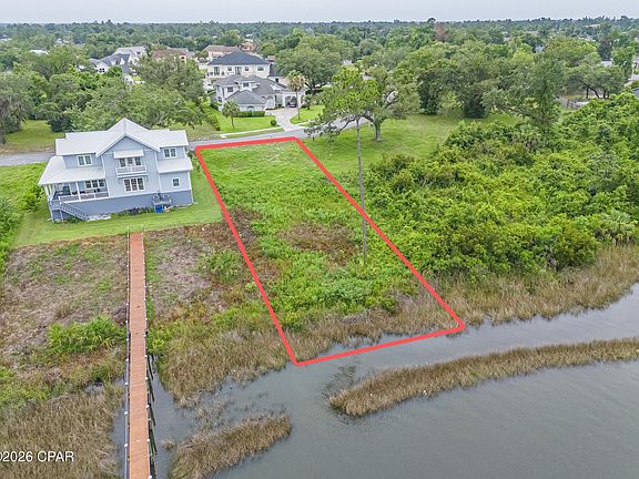 4th image of 1112 Cove Pointe Dr
