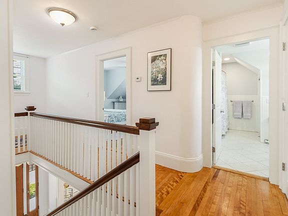 5th image of 55 Gregory St