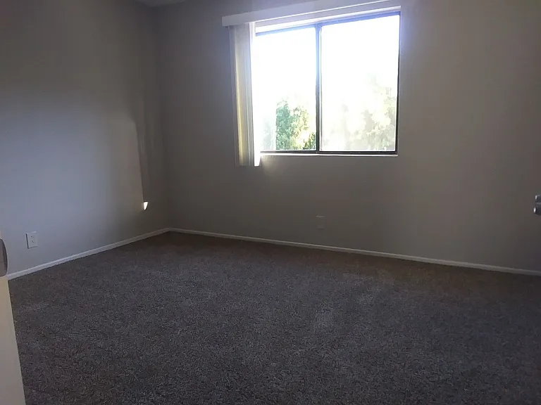17740 Scherzinger Ln — Photo 35