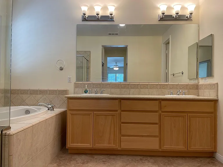 9912 Grey Goose St — Photo 14