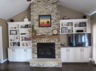 2216 Ashcliff Ln, Charlotte, NC 28270