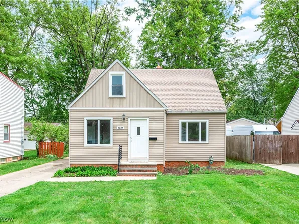 7025 Greenleaf Ave, Parma Heights, OH 44130