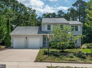 7 Morningside Ln, Voorhees, NJ 08043