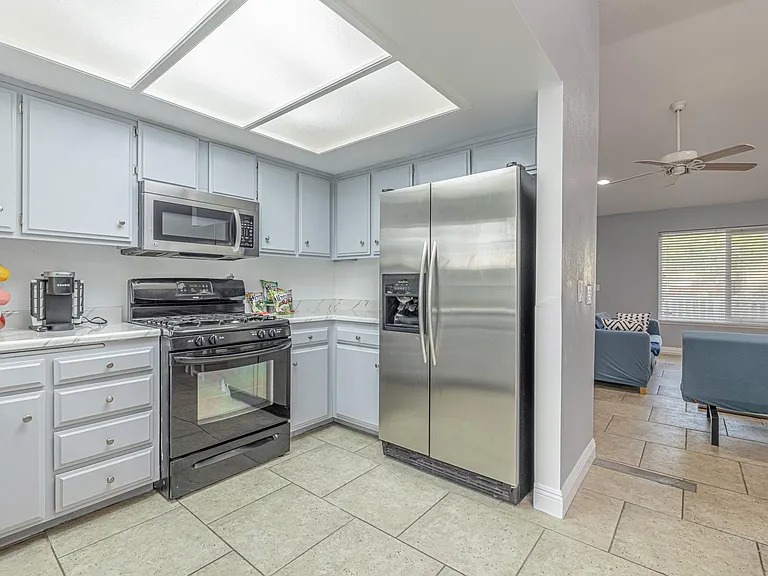 43827 Lively Ave — Photo 17