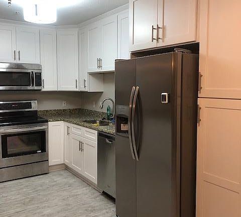 2nd image of 1701 The Greens Way APT 612