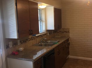 1913 Rusdell Dr, Irving, TX 75060