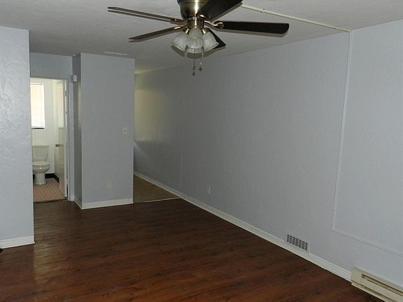 3rd image of 711 7th St N #2
