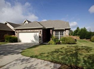 6671 W Valley View Rd, Rogers, AR 72758