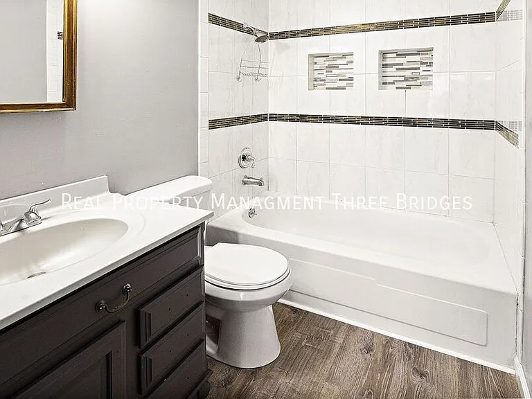 2857 Dawnview Dr — Photo 5