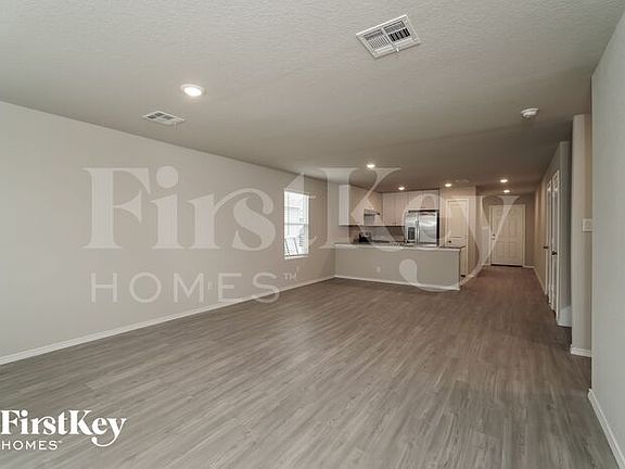 5th image of 5316 Fair Moon Dr