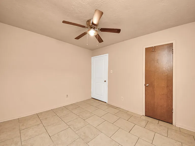 9126 Willow Meadow Dr — Photo 17
