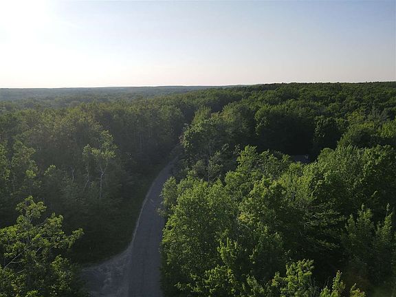 2nd image of Montrose Dr Lot 97