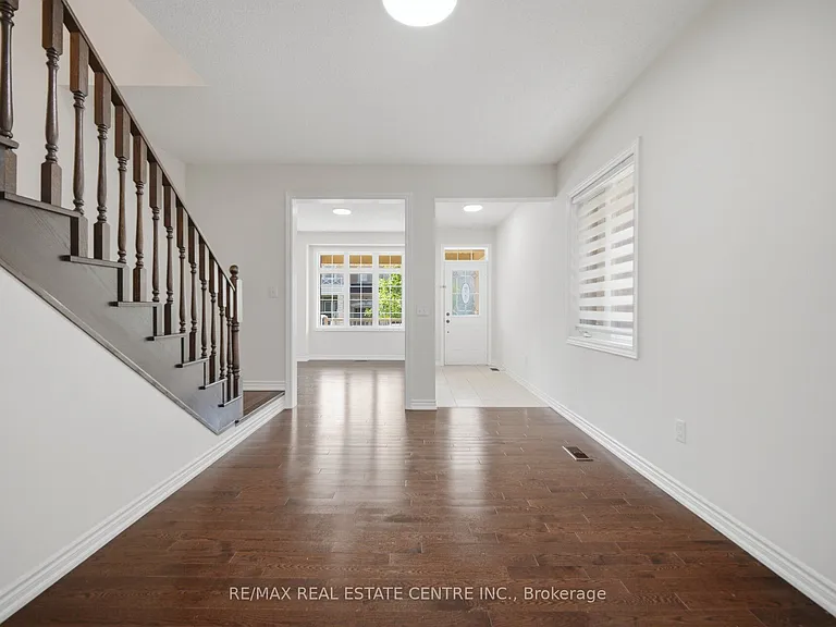 99 Colville Pl — Photo 13