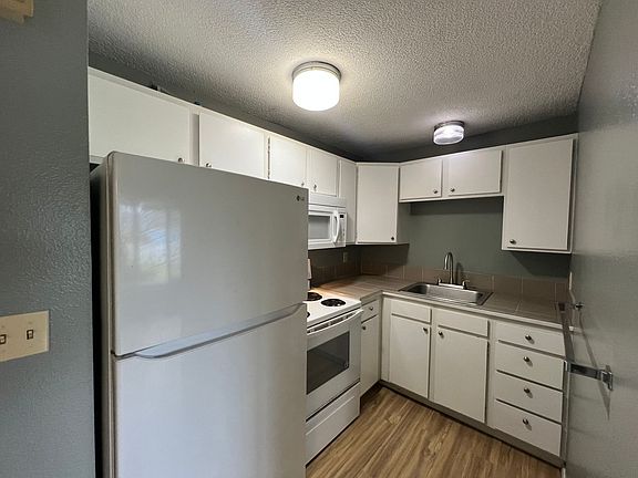 5th image of 2315 Orleans St Unit 2