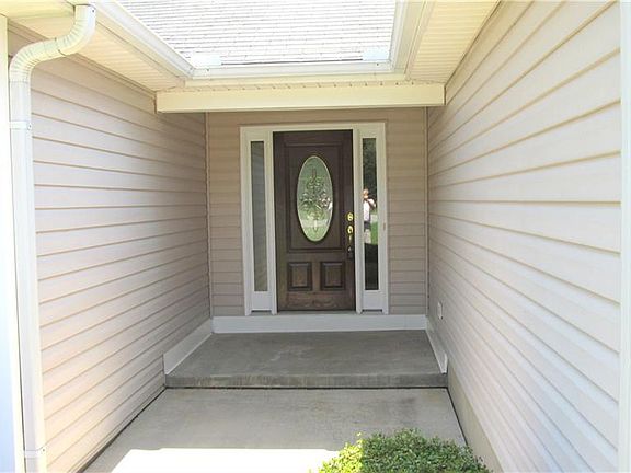 4th image of 3816 Abbeywood Dr