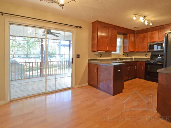 117 Apache Dr, Summerville, SC 29483