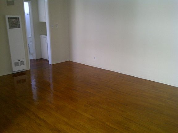 2nd image of 11513 Wyoming Ave