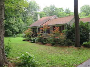 980 East St, Lenox, MA 01240