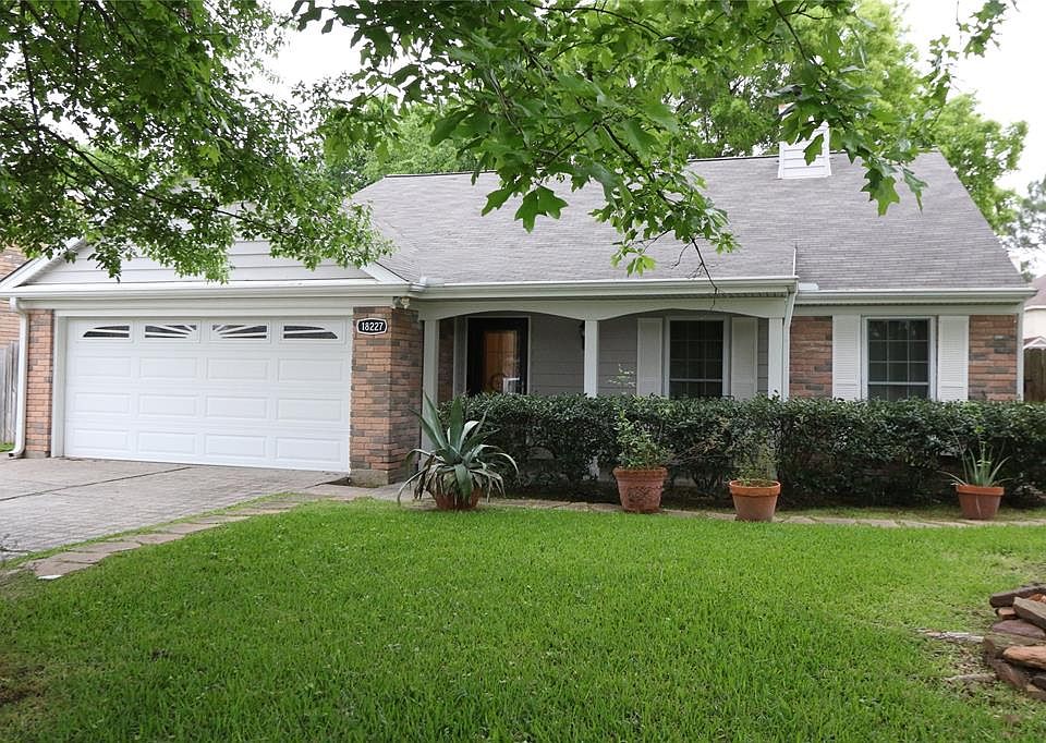 1st image of 18227 Brooknoll Dr