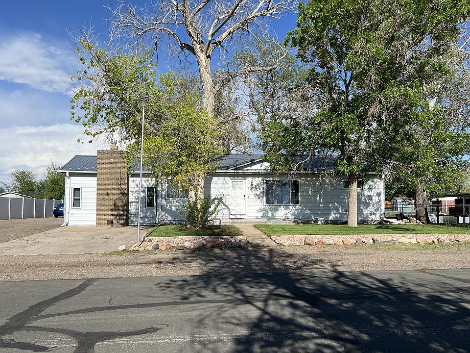1st image of 1864 Longbranch St