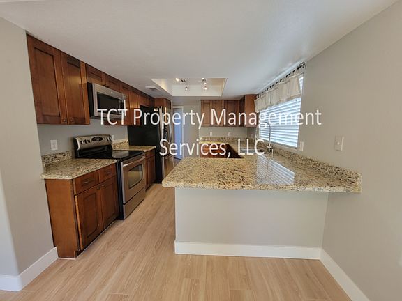 2nd image of 4610 E Meadow Dr