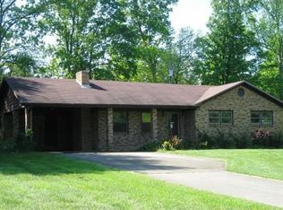 135 Oak Dr, Waynesburg, KY 40489