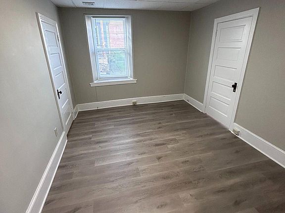 4th image of 209 Hellam St