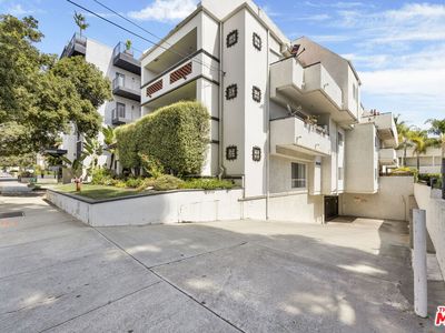 156 S Oak Knoll Ave APT 101, Pasadena, CA, 91101