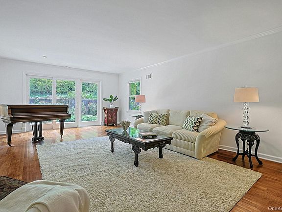 4th image of 44 Ramona Court